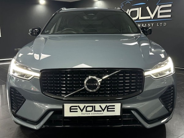 Used Volvo XC60 2021 for sale - 76303971: Photo 4