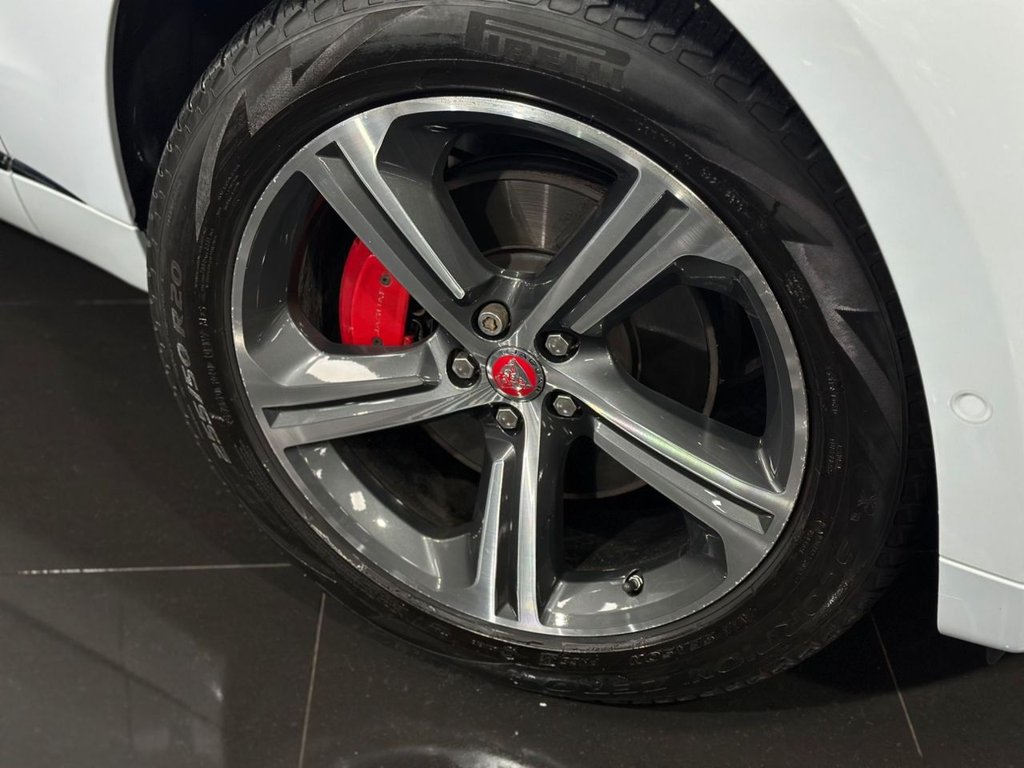 Used Jaguar F-Pace 2016 for sale - 77199780: Photo 16