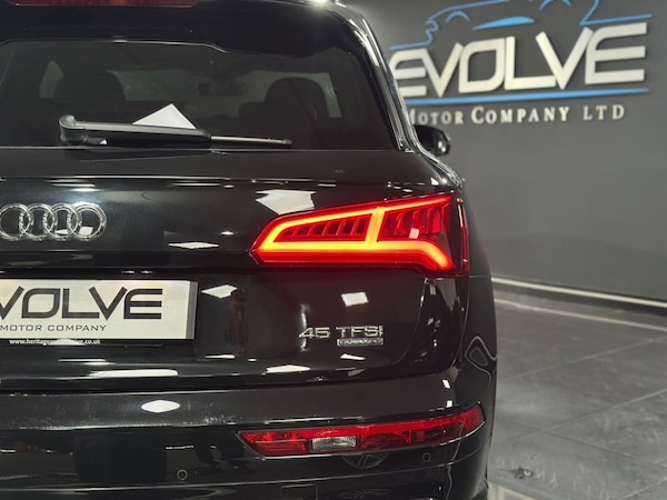 Used Audi Q5 2020 for sale - 76245186: Photo 9