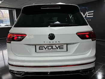 Used Volkswagen Tiguan 2023 for sale - 77583546: Photo