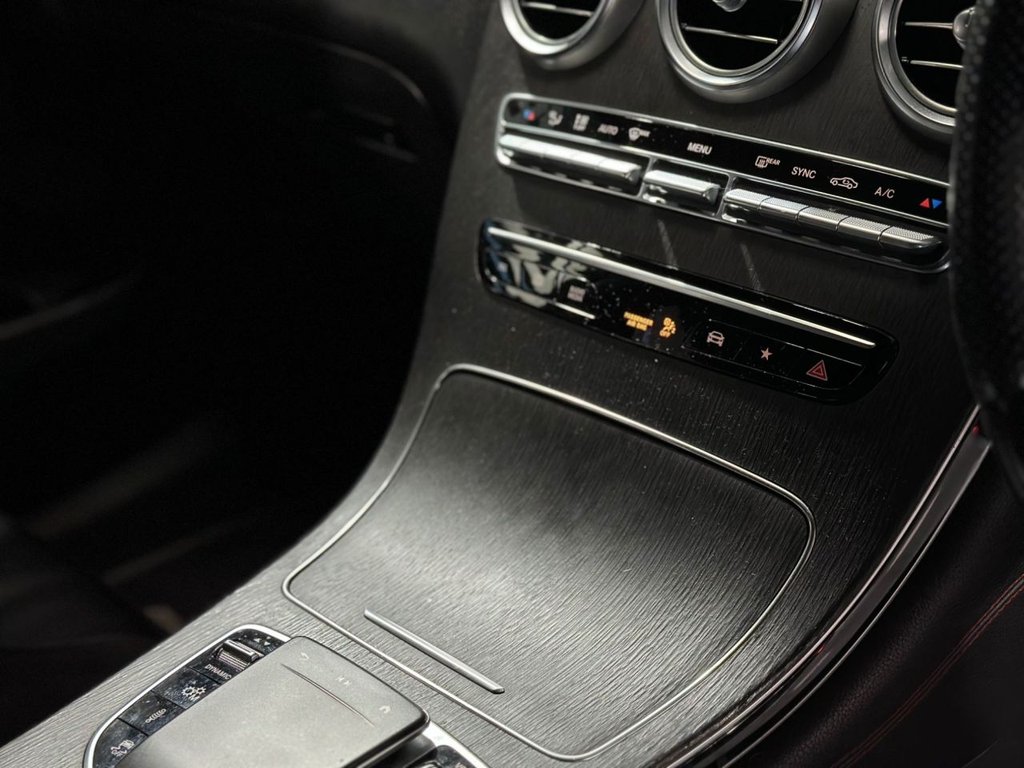 Used Mercedes-Benz GLC 2020 for sale - 76535868: Photo 21