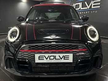 Used MINI Hatch 2023 for sale - 77792516: Photo