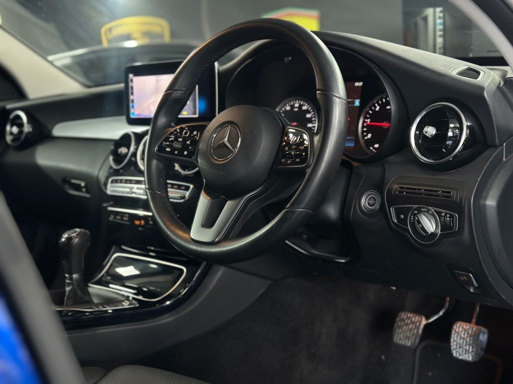 Used Mercedes-Benz C Class 2019 for sale - 77747934: Photo 16