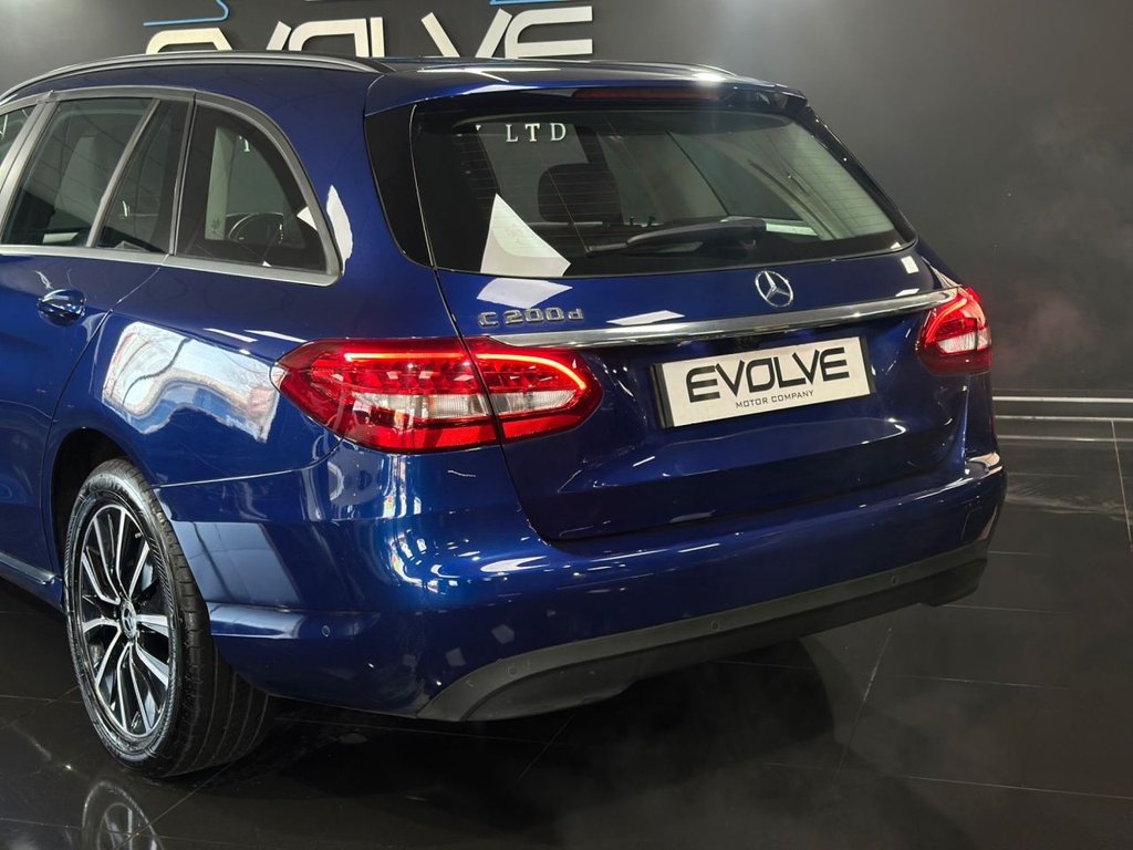 Used Mercedes-Benz C Class 2019 for sale - 77747934: Photo 28