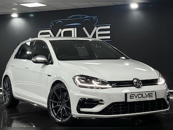 Used Volkswagen Golf 2017 for sale - 75986669: Photo