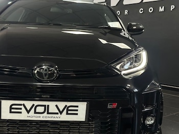 Used Toyota Yaris 2020 for sale - 79187106: Photo