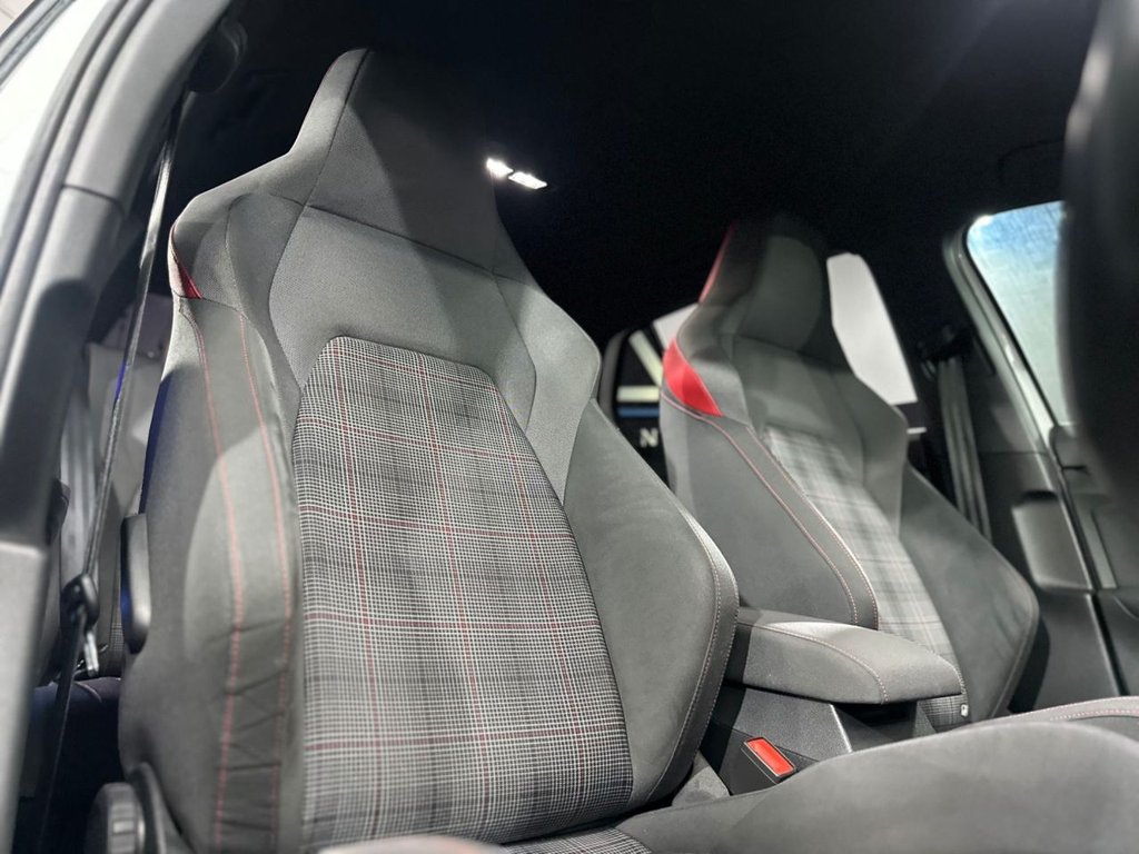 Used Volkswagen Golf 2021 for sale - 76552047: Photo 25