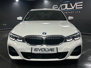 Used BMW 3 Series 2019 for sale - 76977514: Photo