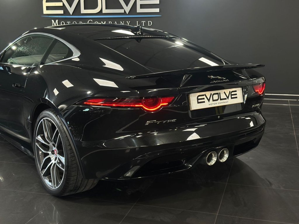 Used Jaguar F-Type 2018 for sale - 76654986: Photo 31