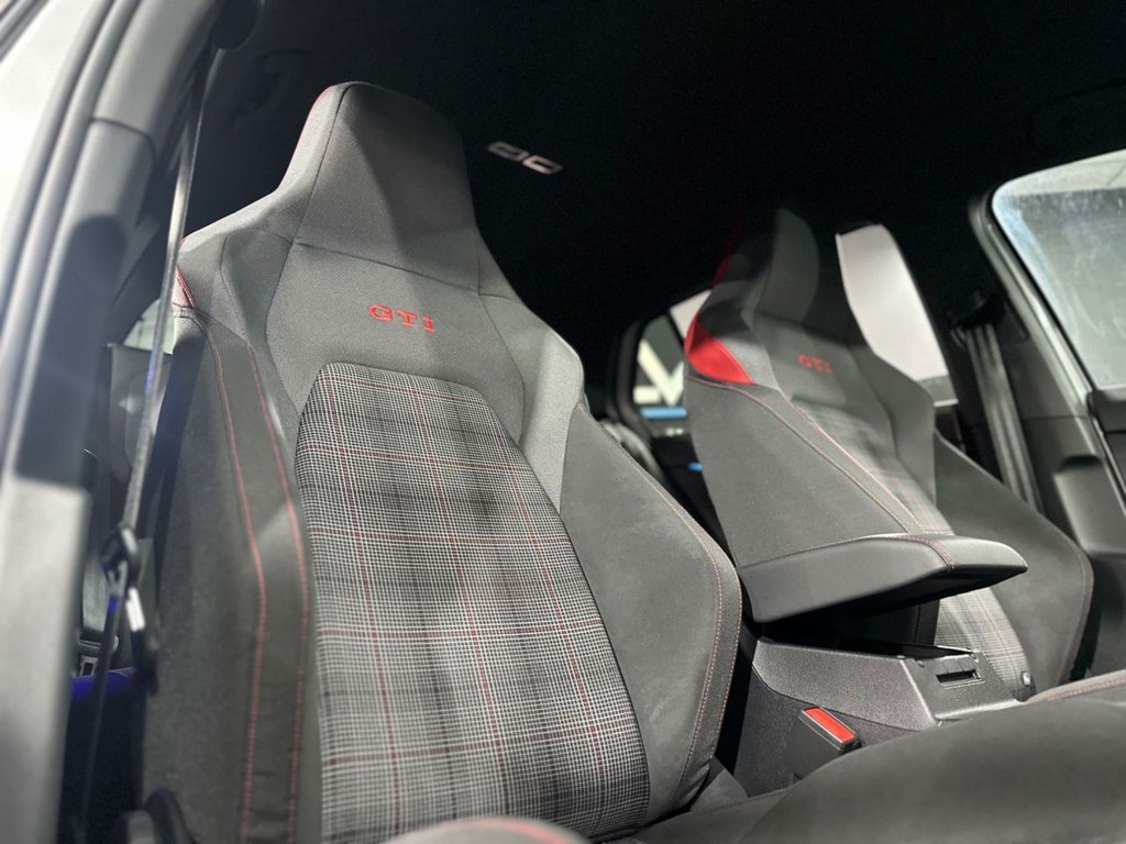 Used Volkswagen Golf 2024 for sale - 77199877: Photo 16