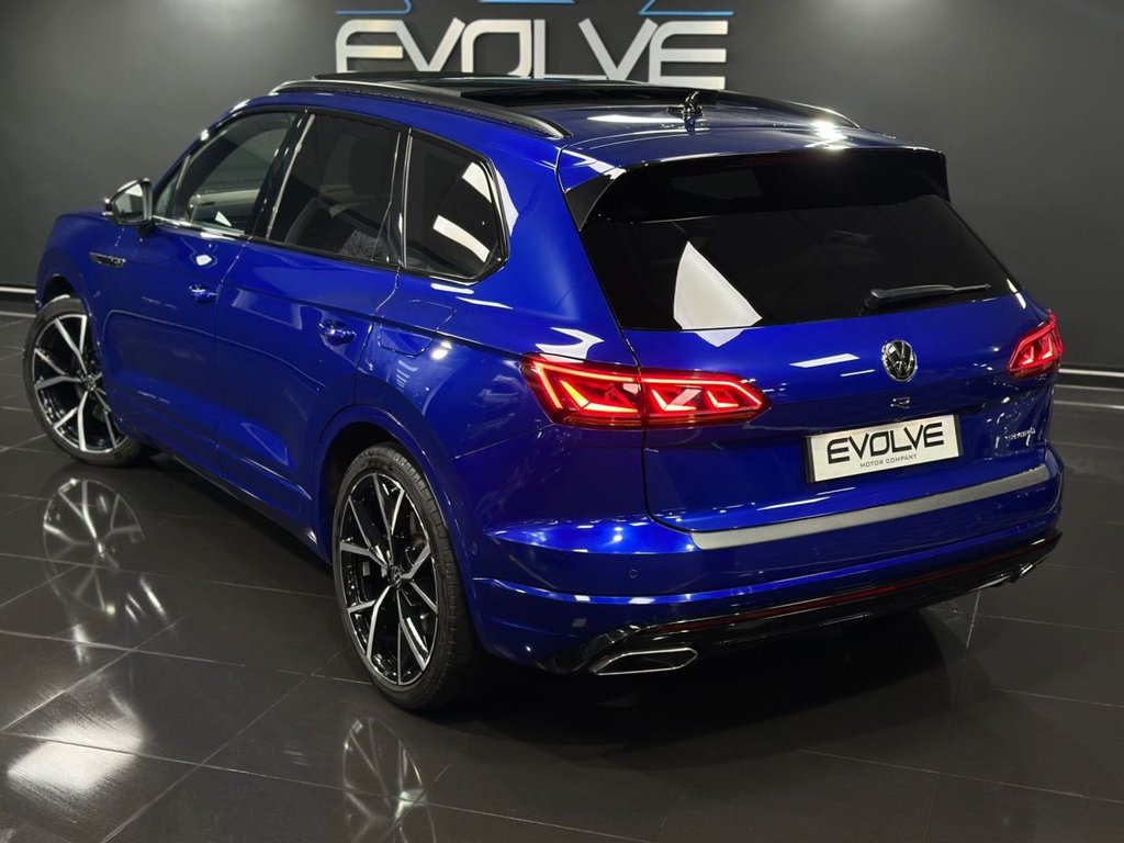 Used Volkswagen Touareg 2023 for sale - 76582684: Photo 11