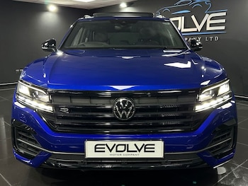 Used Volkswagen Touareg 2023 for sale - 76582684: Photo