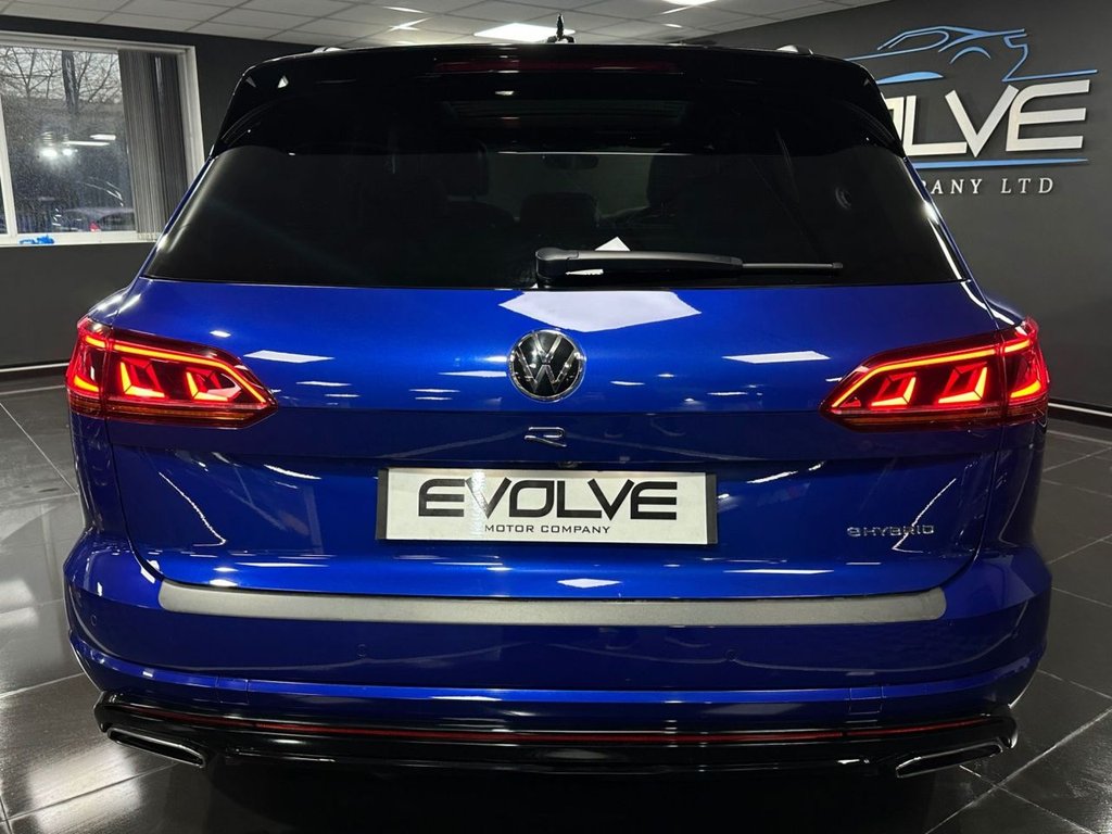 Used Volkswagen Touareg 2023 for sale - 76582684: Photo 5