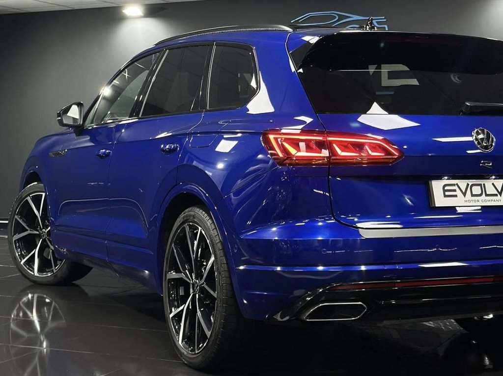 Used Volkswagen Touareg 2023 for sale - 76582684: Photo 9