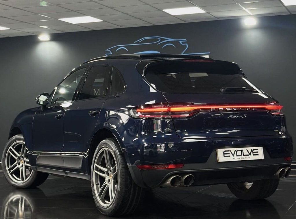 Used Porsche Macan 2019 for sale - 77037655: Photo 2
