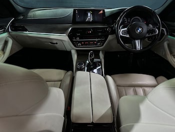 Used BMW 5 Series 2018 for sale - 79466216: Photo