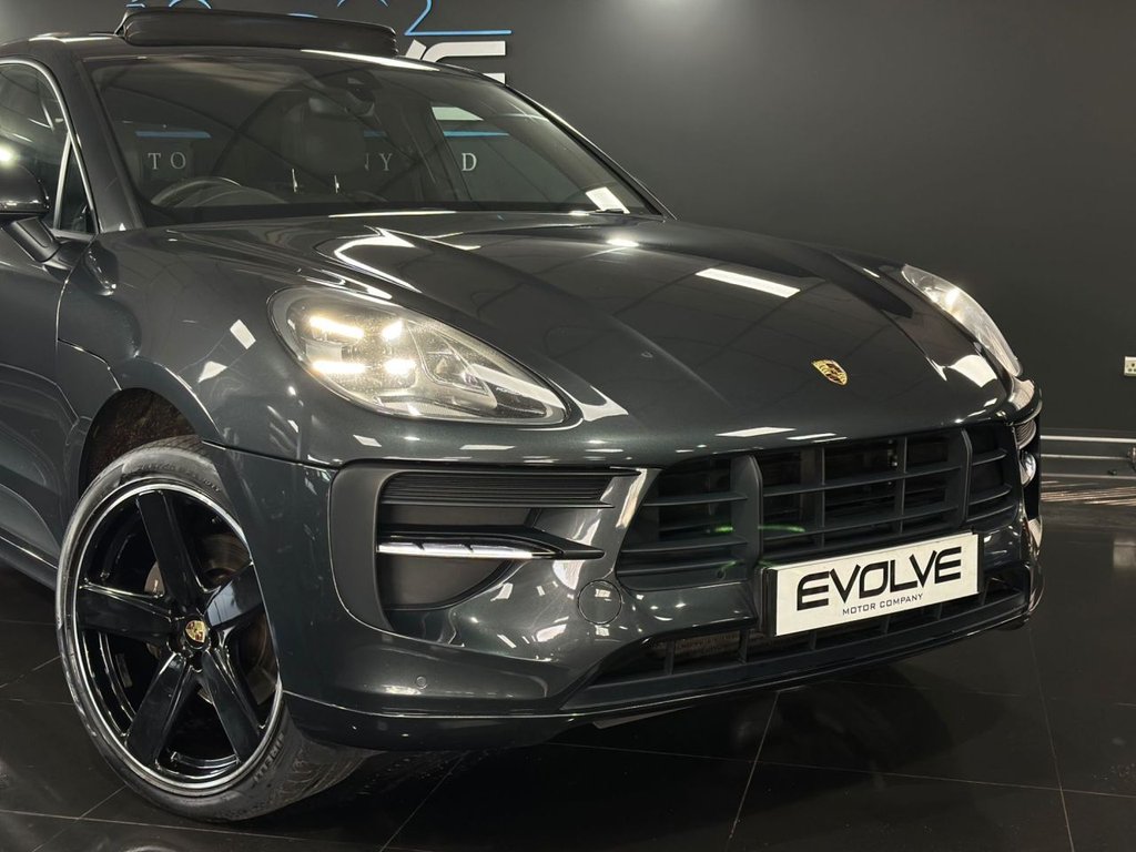 Used Porsche Macan 2019 for sale - 77976557: Photo 12