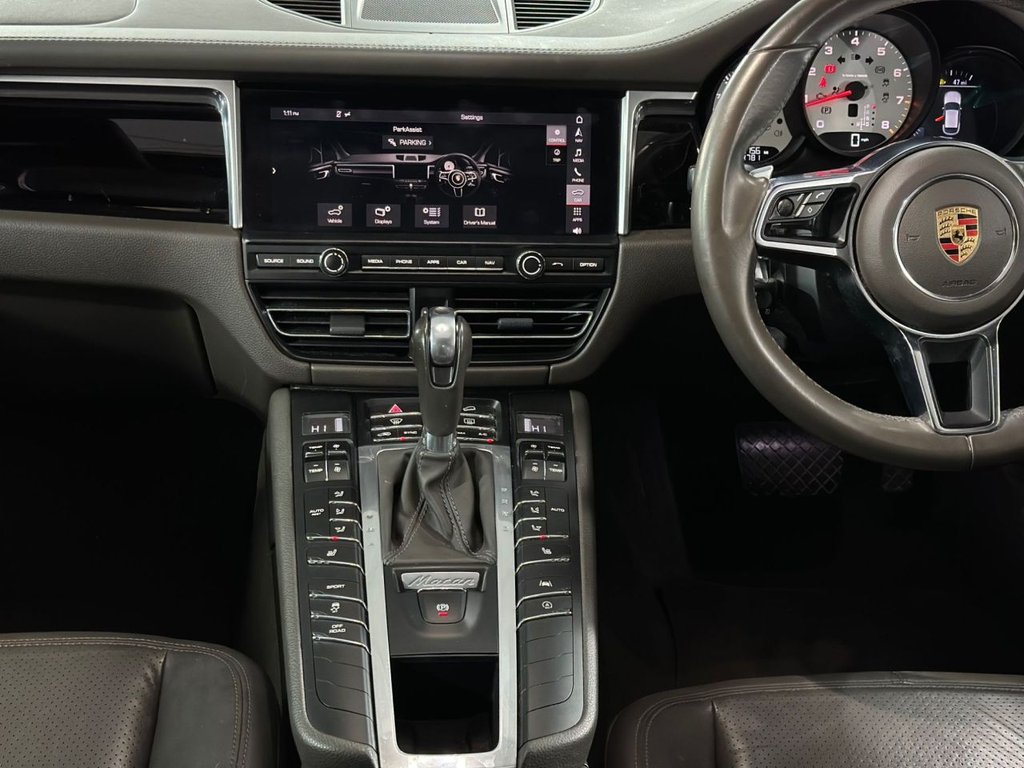 Used Porsche Macan 2019 for sale - 77976557: Photo 16