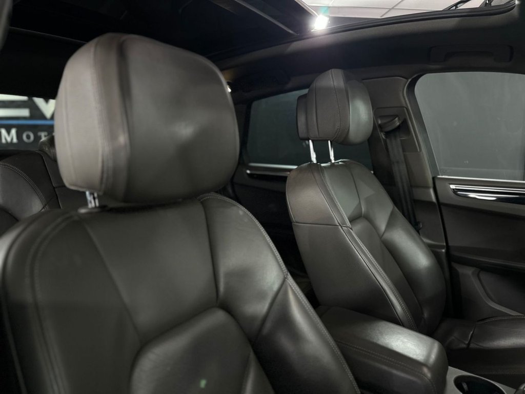 Used Porsche Macan 2019 for sale - 77976557: Photo 24