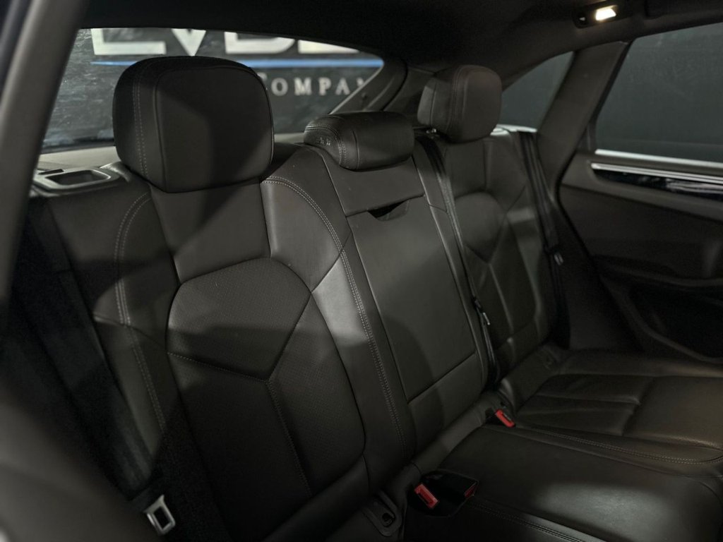 Used Porsche Macan 2019 for sale - 77976557: Photo 25