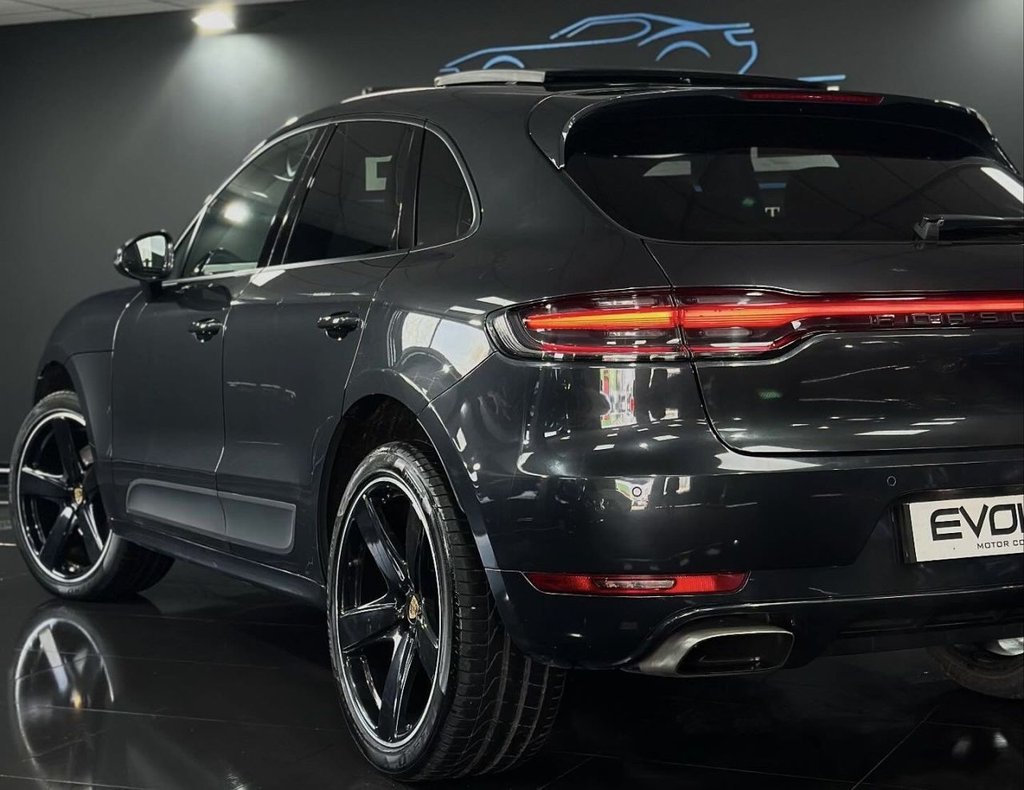 Used Porsche Macan 2019 for sale - 77976557: Photo 7