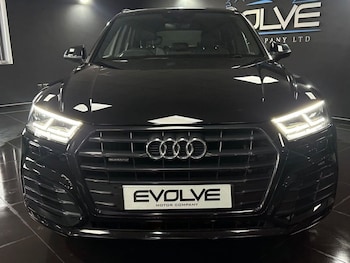 Used Audi Q5 2020 for sale - 76751326: Photo