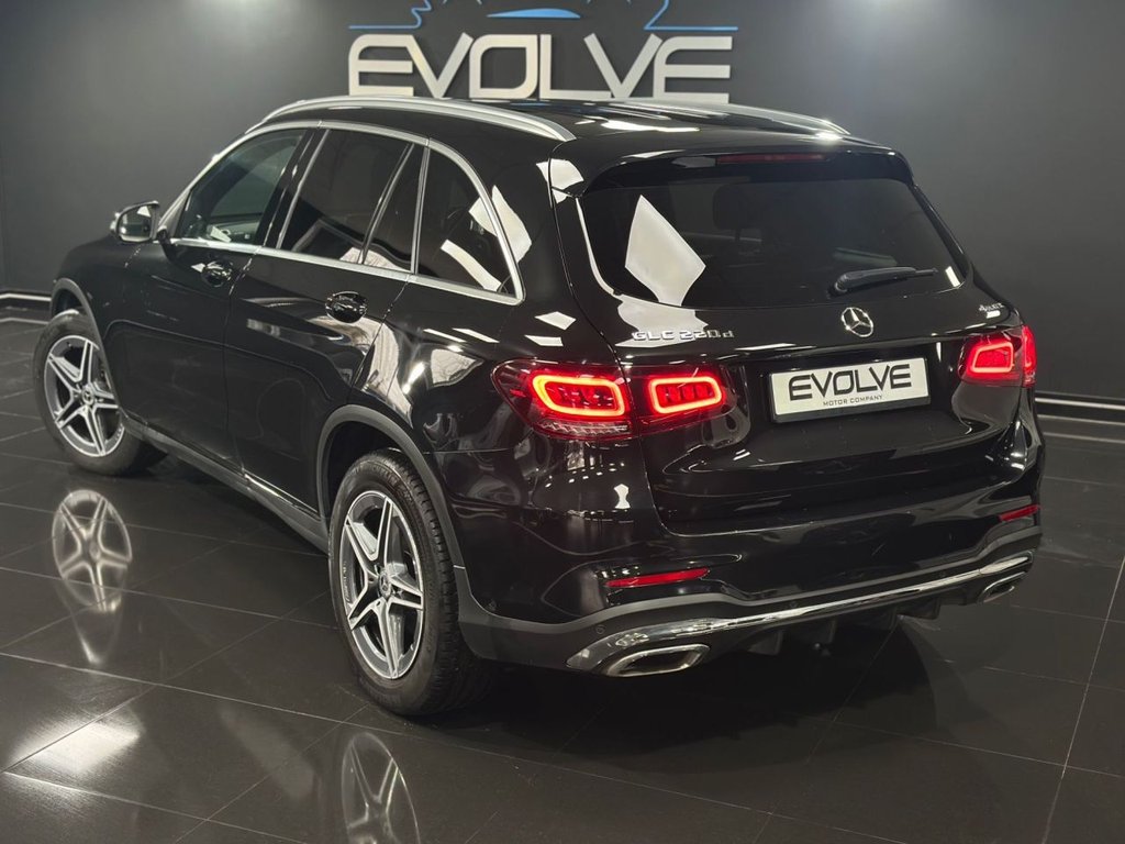 Used Mercedes-Benz GLC 2022 for sale - 76711502: Photo 11