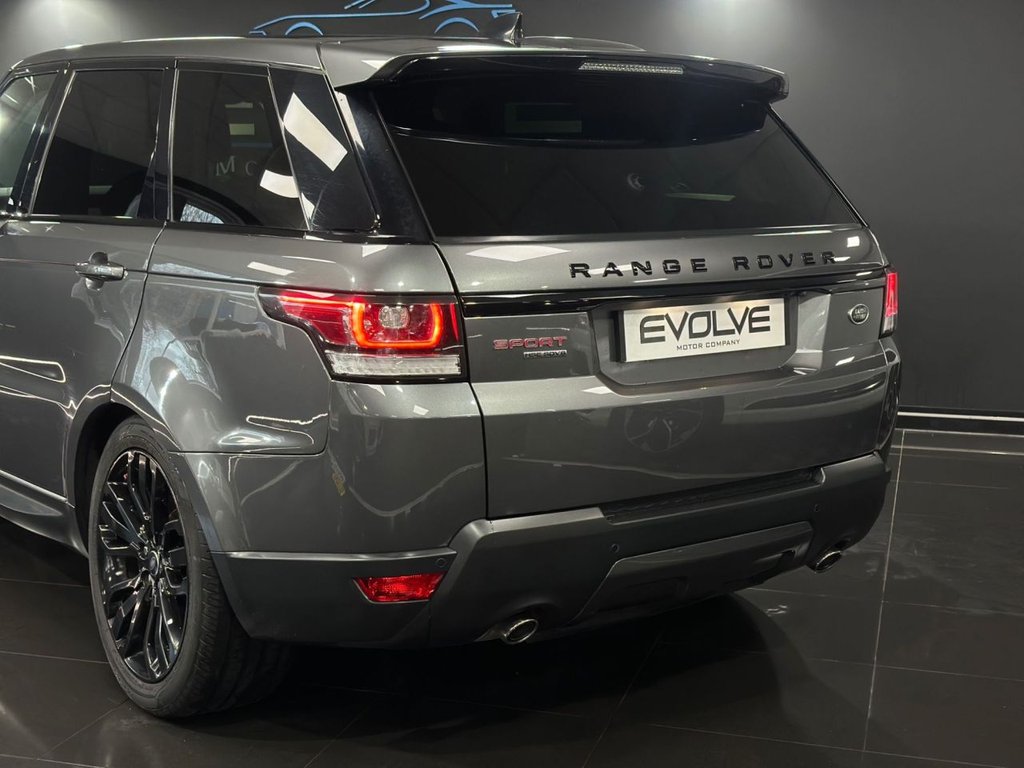 Used Land Rover Range Rover Sport 2017 for sale - 76429891: Photo 14