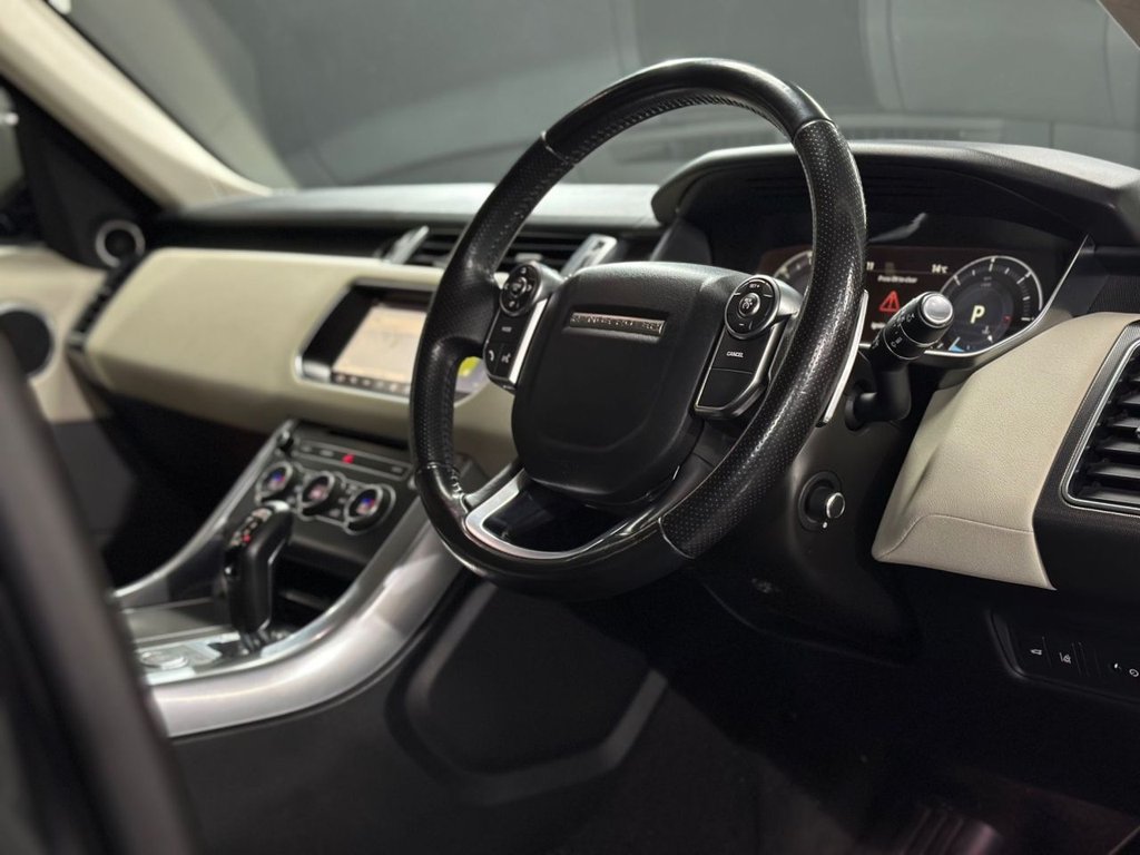 Used Land Rover Range Rover Sport 2017 for sale - 76429891: Photo 16