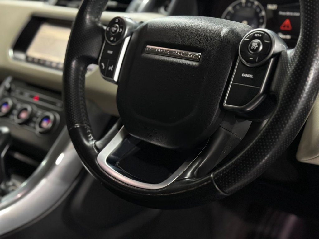 Used Land Rover Range Rover Sport 2017 for sale - 76429891: Photo 17