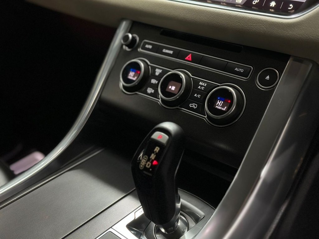 Used Land Rover Range Rover Sport 2017 for sale - 76429891: Photo 21