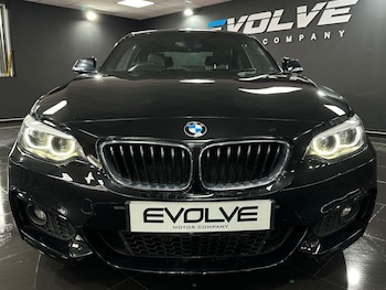 Used BMW 2 Series 2018 for sale - 77891309: Photo