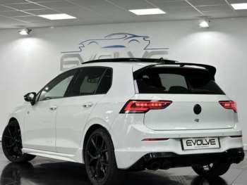 Used Volkswagen Golf 2024 for sale - 74740346: Photo