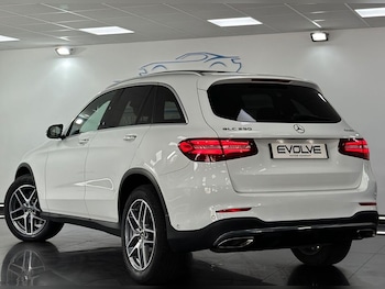 Used Mercedes-Benz GLC 2019 for sale - 75607285: Photo