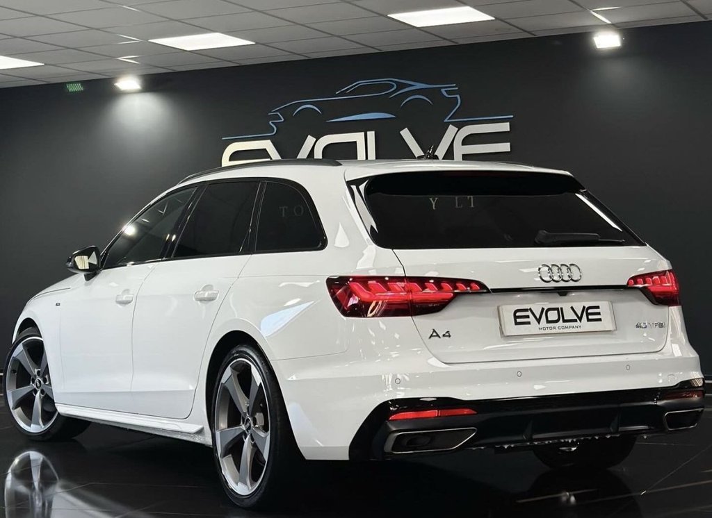 Used Audi A4 2021 for sale - 76751063: Photo 2