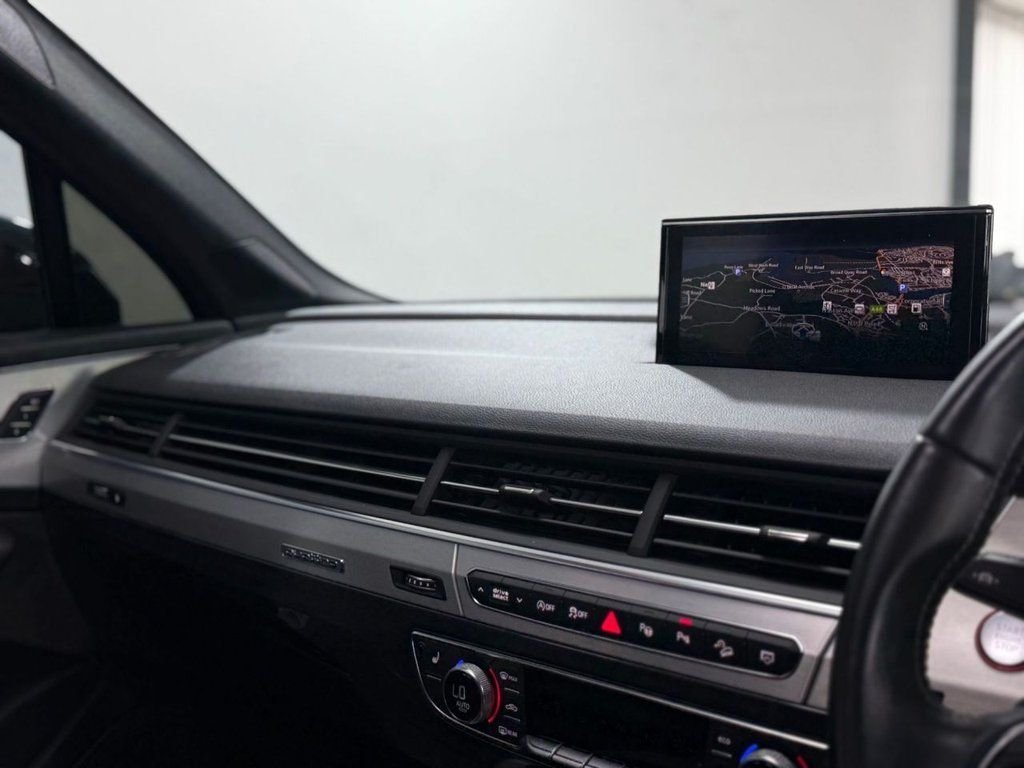 Used Audi Q7 2018 for sale - 77884934: Photo 21