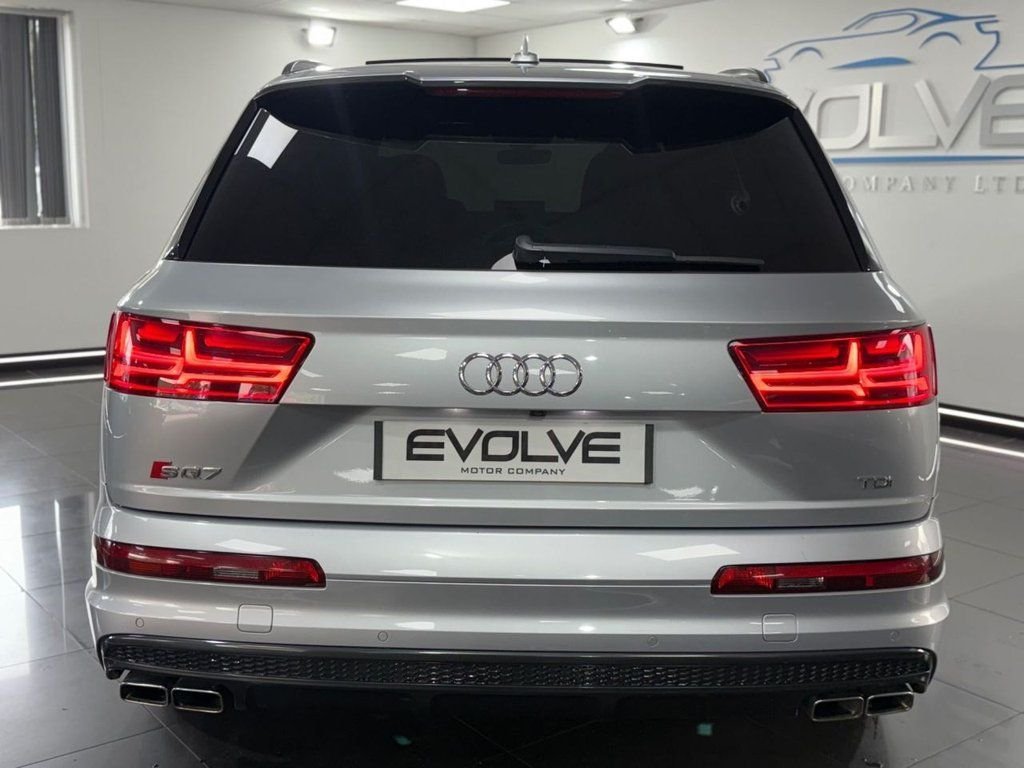 Used Audi Q7 2018 for sale - 77884934: Photo 5