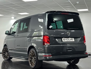 Used Volkswagen Transporter 2021 for sale - 75745996: Photo
