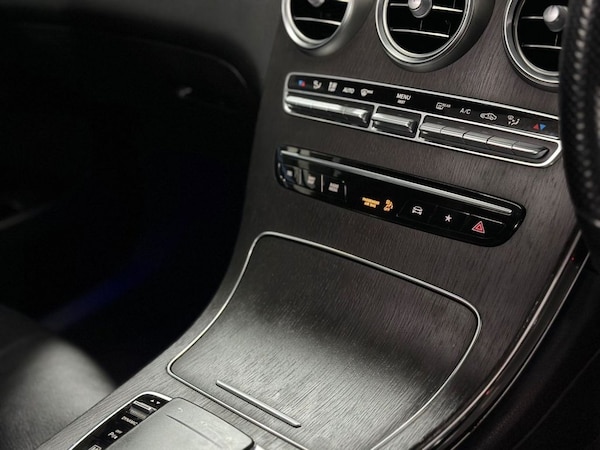 Used Mercedes-Benz GLC 2021 for sale - 76280184: Photo 23