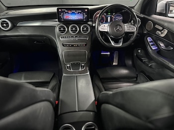 Used Mercedes-Benz GLC 2021 for sale - 76280184: Photo 3
