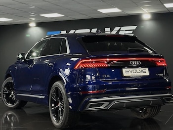Used Audi Q8 2019 for sale - 77891142: Photo