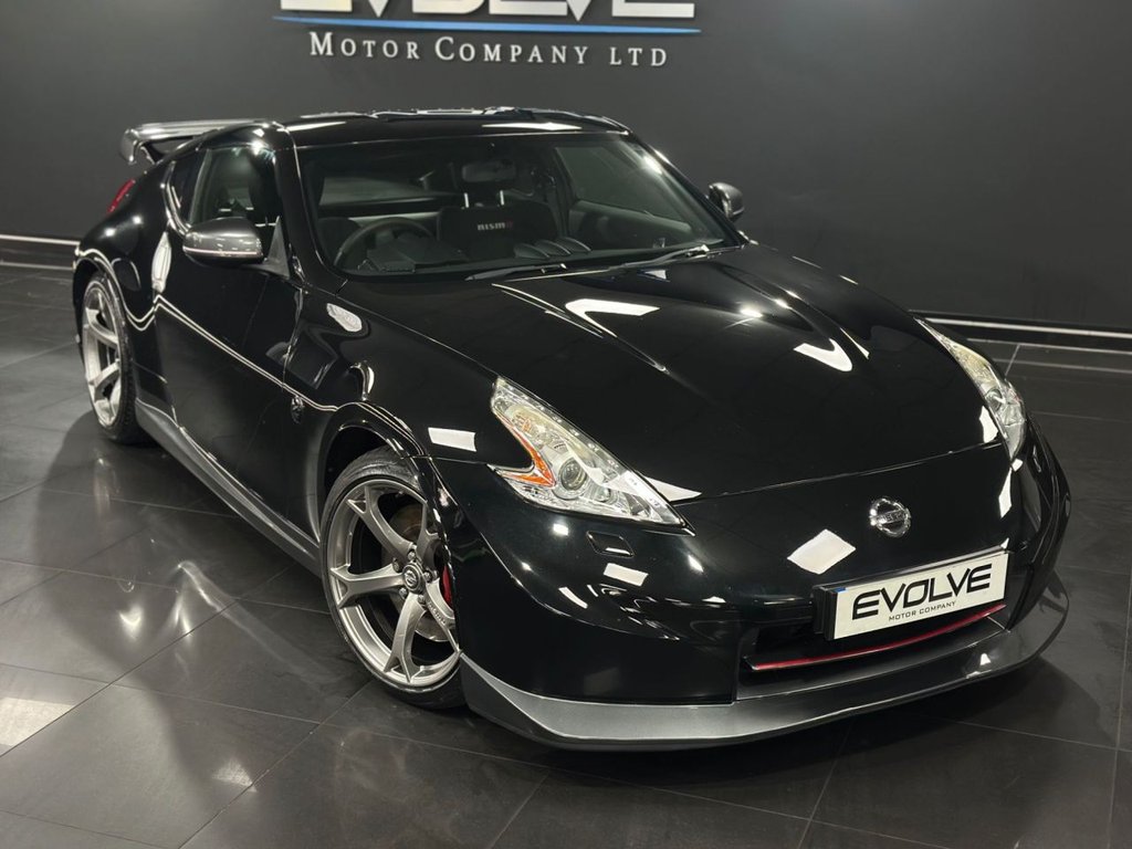 Used Nissan 370 Z 2014 for sale - 76536143: Photo 11
