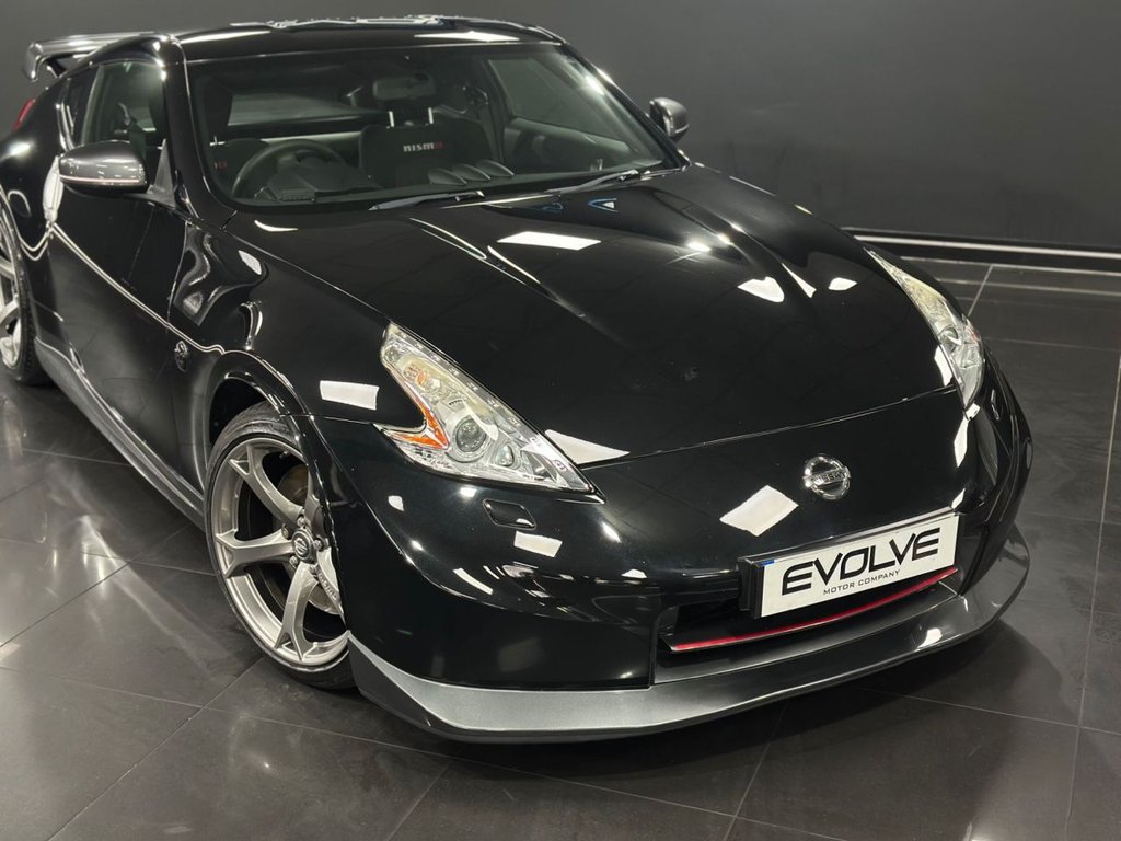 Used Nissan 370 Z 2014 for sale - 76536143: Photo 13