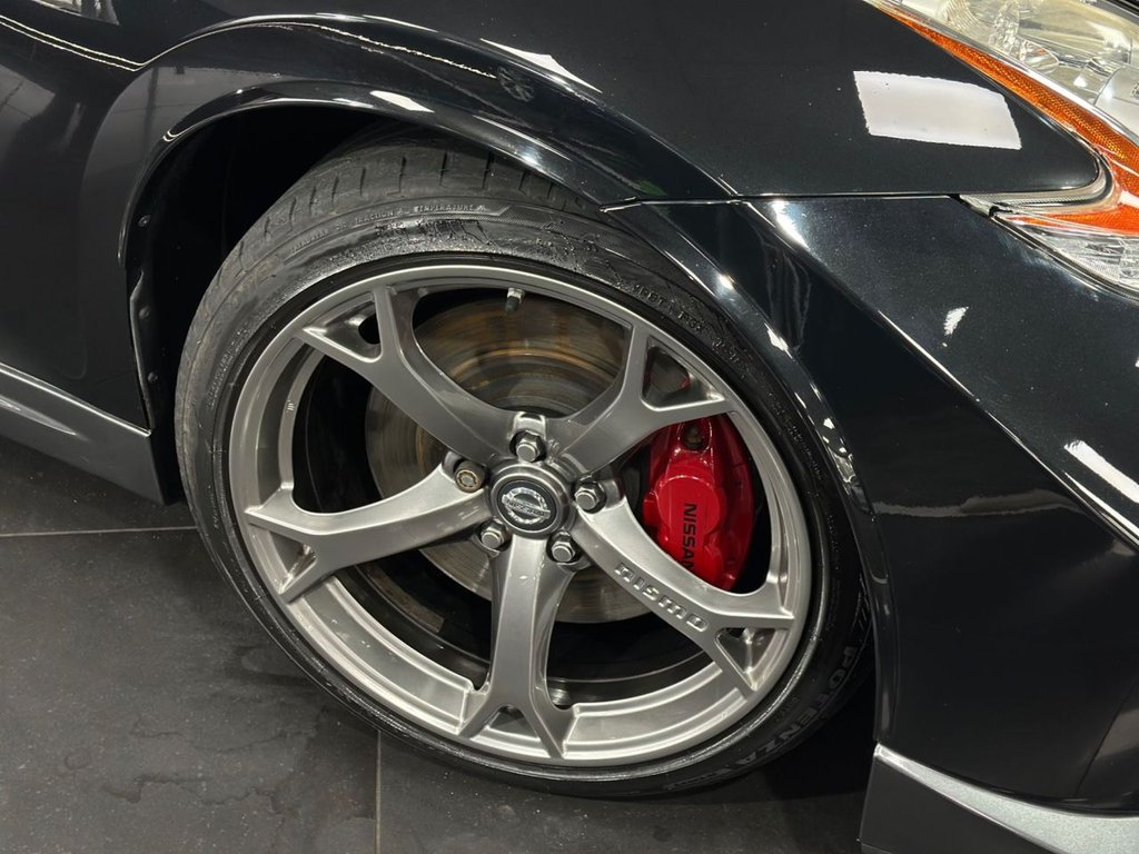 Used Nissan 370 Z 2014 for sale - 76536143: Photo 17