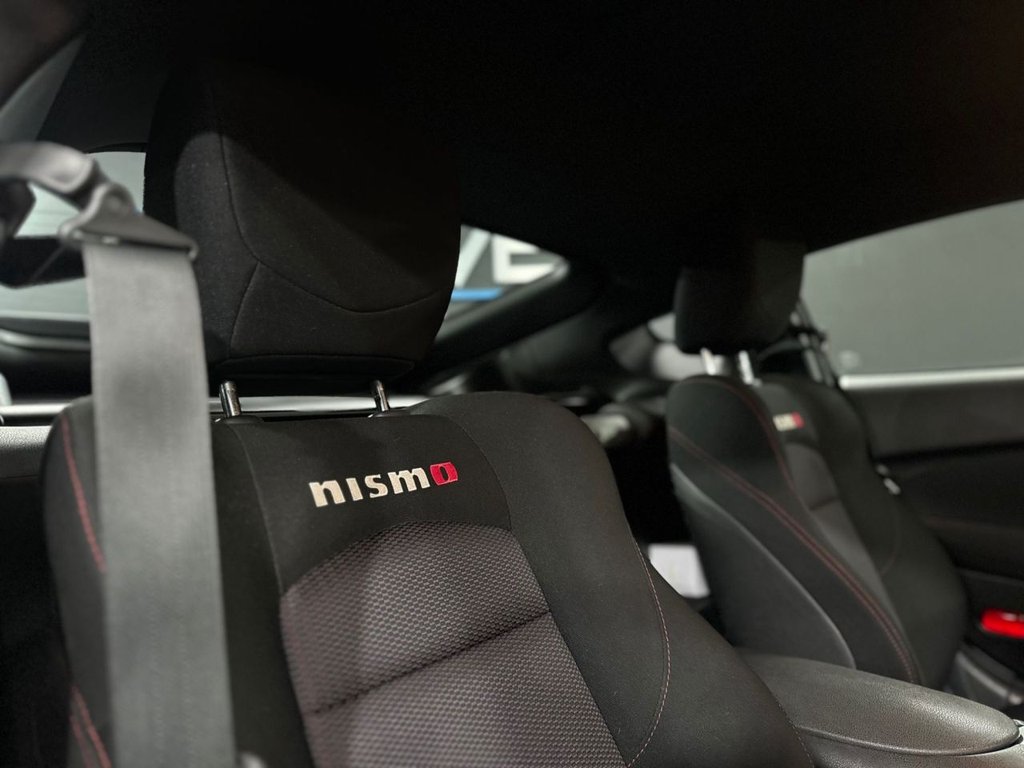 Used Nissan 370 Z 2014 for sale - 76536143: Photo 28