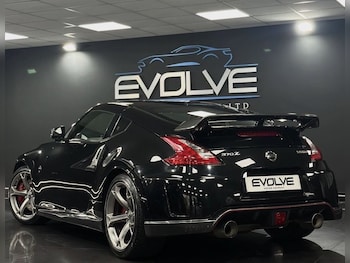Used Nissan 370 Z 2014 for sale - 76536143: Photo
