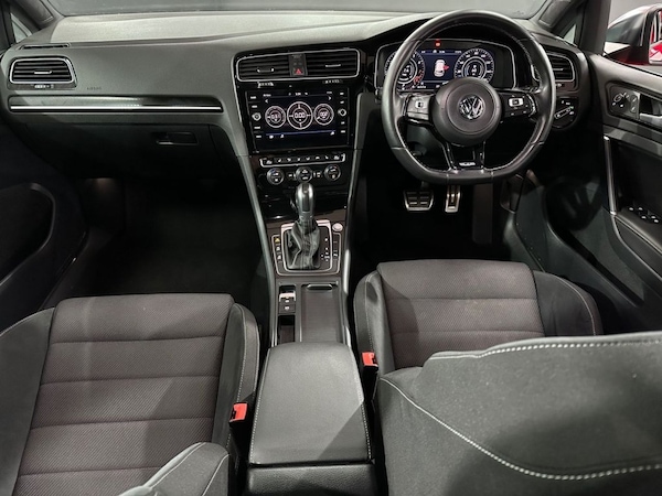 Used Volkswagen Golf 2017 for sale - 76185461: Photo 3