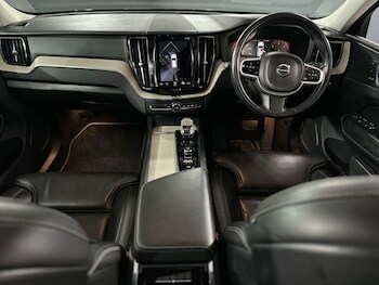 Used Volvo XC60 2021 for sale - 76635486: Photo