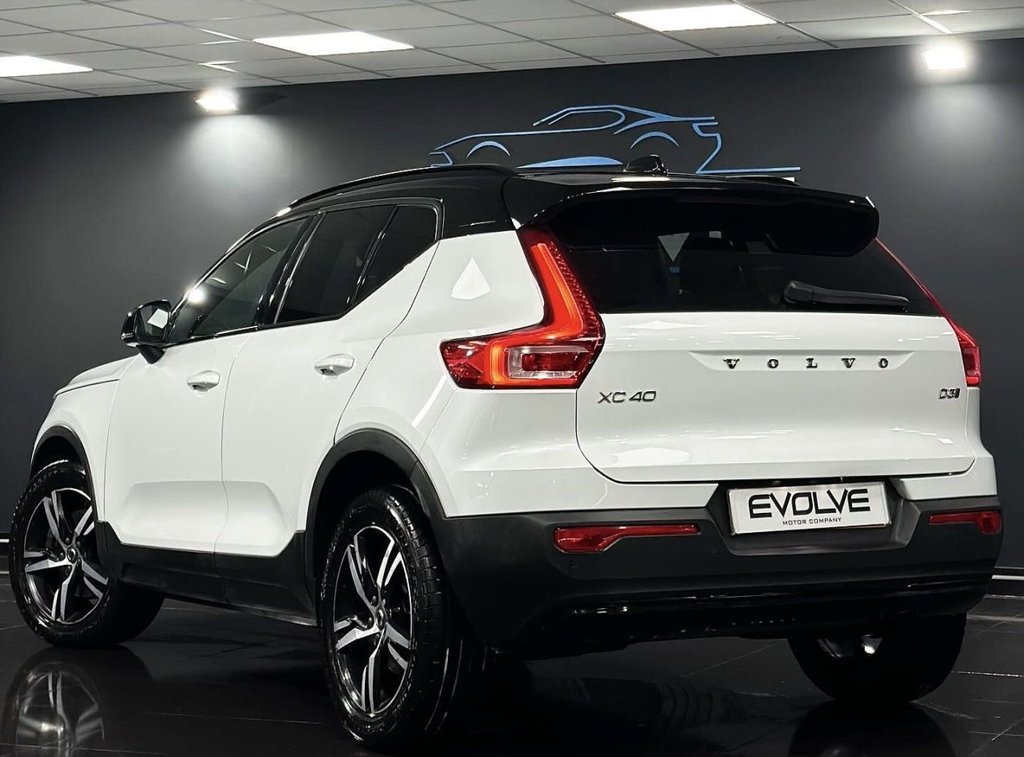 Used Volvo XC40 2020 for sale - 77088846: Photo 2
