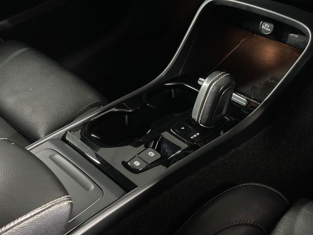 Used Volvo XC40 2020 for sale - 77088846: Photo 22